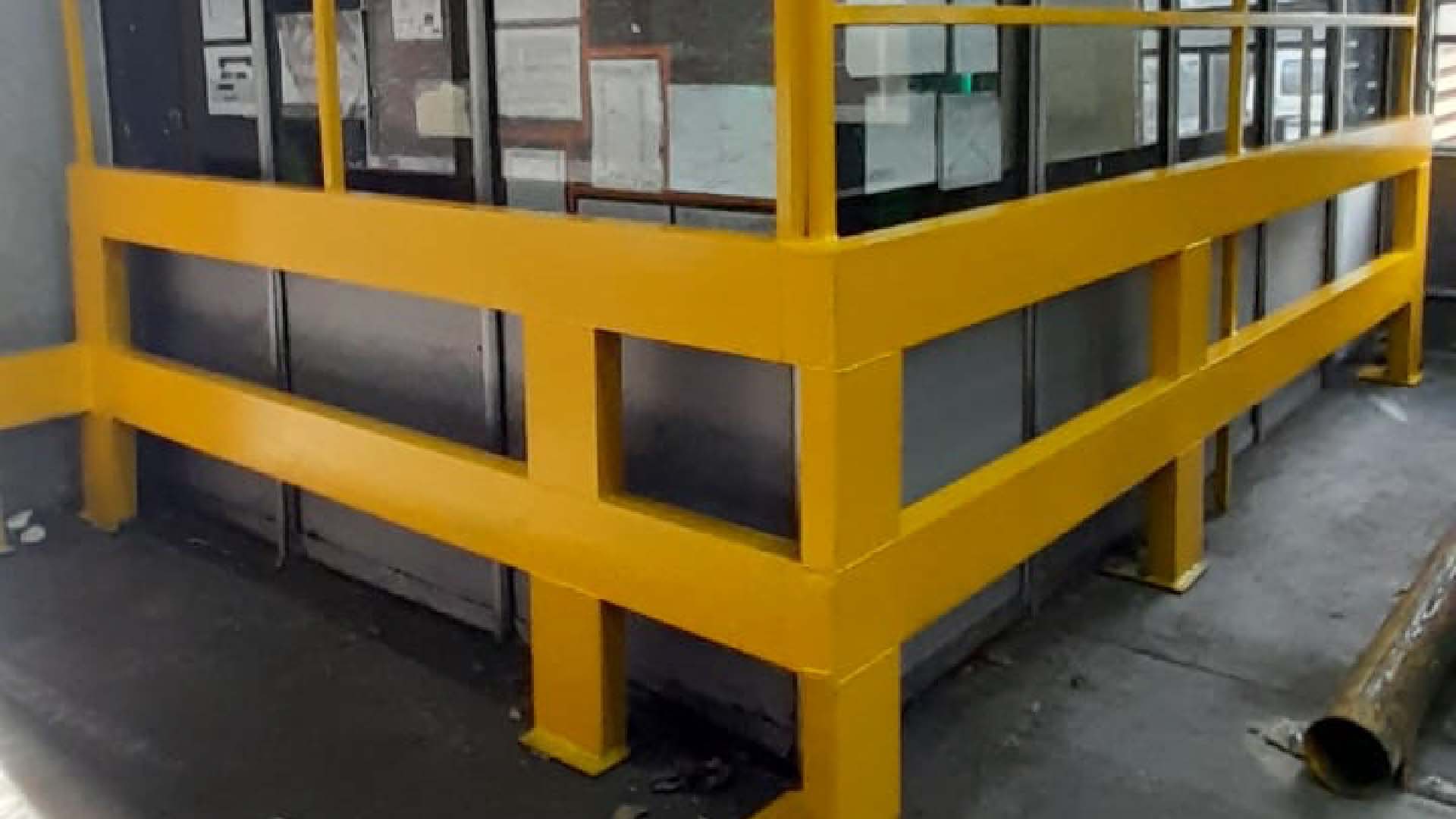  Estructuras Metálicas